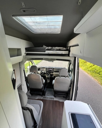 Volkswagen Crafter cena 267699 przebieg: 51919, rok produkcji 2019 z Poznań małe 704
